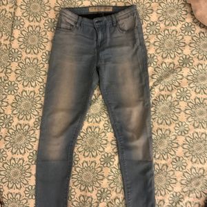 Blue washed jeggings